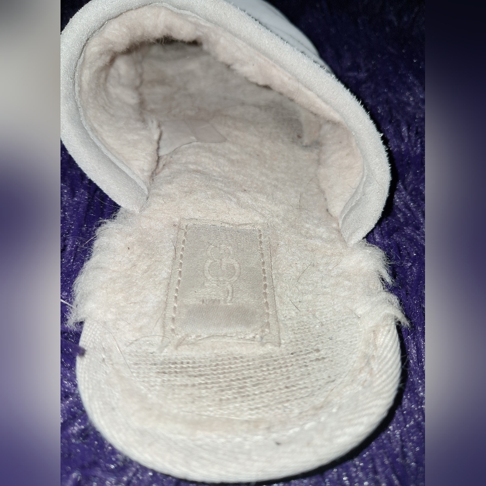 Ugg Pearl slippers - Picture 7 of 11